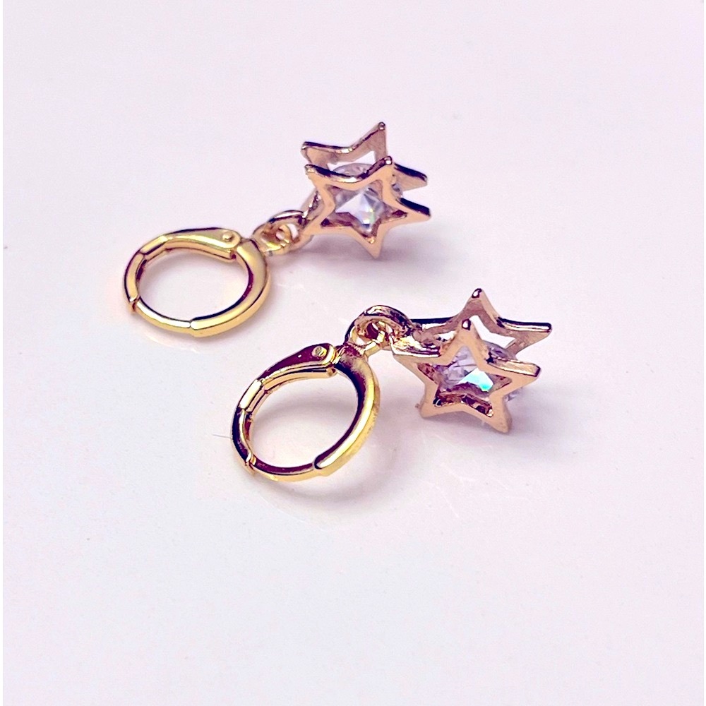 🌸3/$25 🆕 Gold Star Charm Huggie Hoop Earrings, Crystal Star Dangle Earrings - Picture 4 of 10